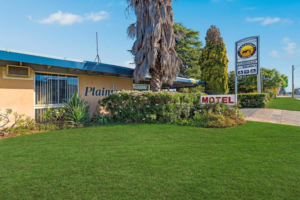 Plainsman Motel Forbes Exterior foto