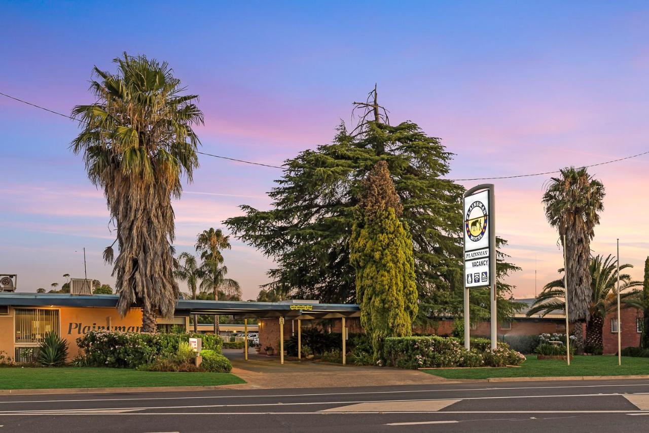 Plainsman Motel Forbes Exterior foto